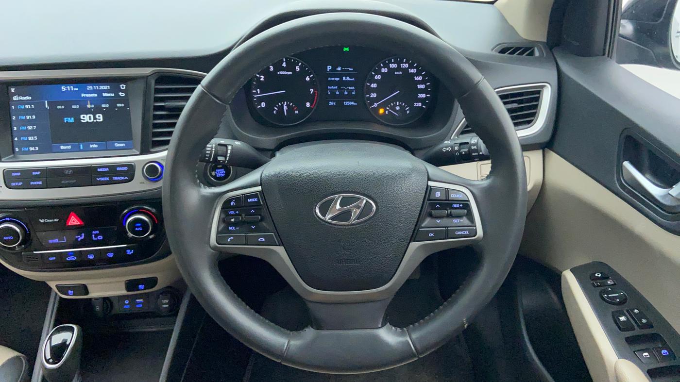 2018 Hyundai Verna 1.6 SX VTVT AT (O), Petrol, Automatic, 12,812 km, Steering Wheel Close-up