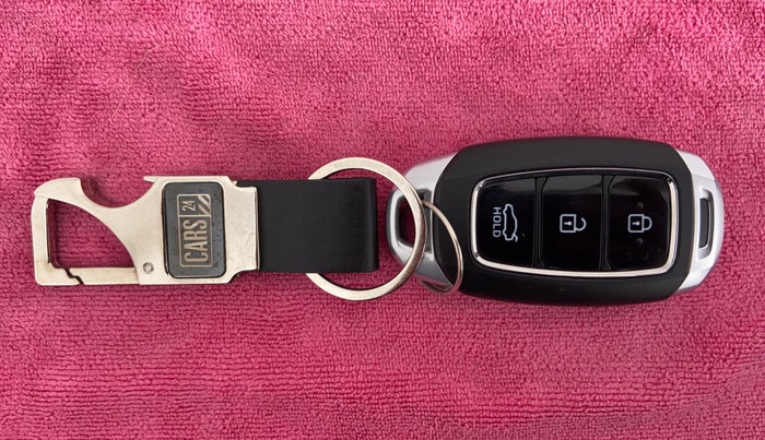 2018 Hyundai Verna 1.6 SX VTVT AT (O), Petrol, Automatic, 12,812 km, Key Close-up