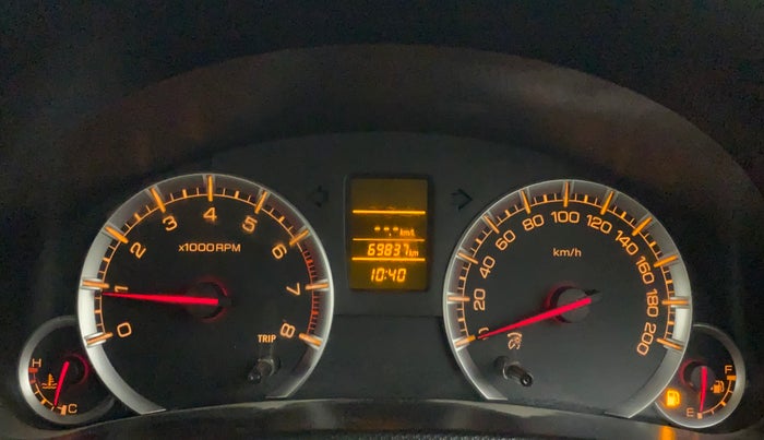 2015 Maruti Swift Dzire VXI, Petrol, Manual, 70,168 km, Odometer Image