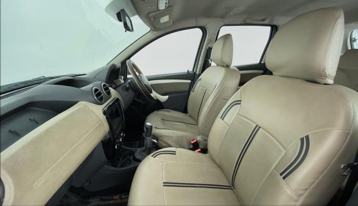 2013 Renault Duster 85 PS RXL OPT, Diesel, Manual, 70,813 km, Right Side Front Door Cabin