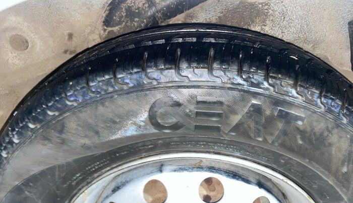 2014 Hyundai i10 MAGNA 1.1, Petrol, Manual, 50,478 km, Left Rear Tyre Tread