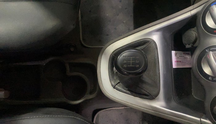 2014 Hyundai i10 MAGNA 1.1, Petrol, Manual, 50,478 km, Gear Lever