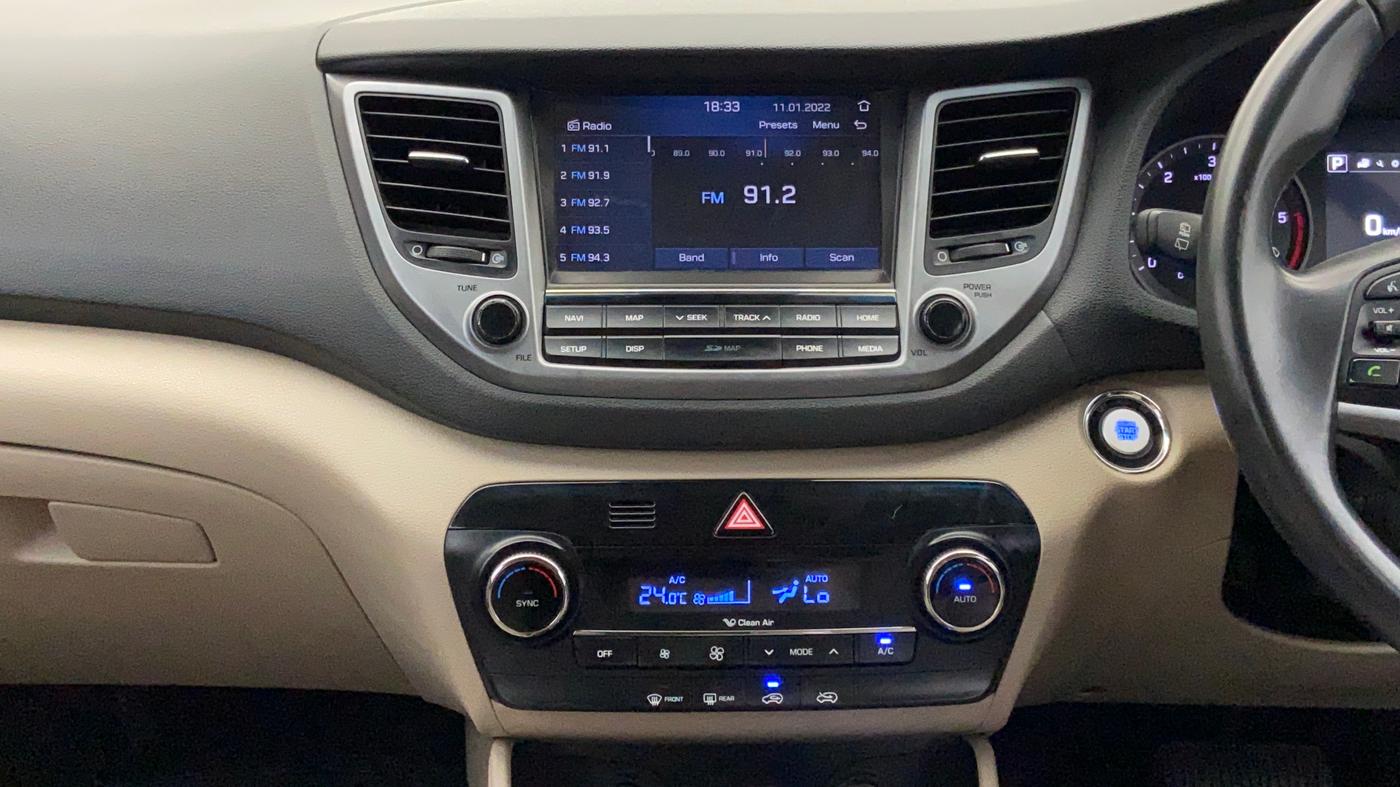2018 Hyundai Tucson 2WD AT GLS DIESEL, Diesel, Automatic, 73,684 km, Air Conditioner