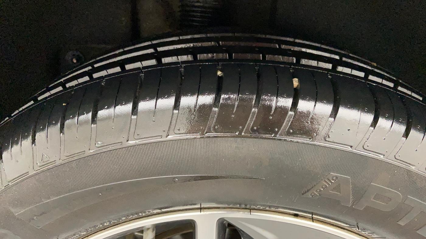 2018 Hyundai Tucson 2WD AT GLS DIESEL, Diesel, Automatic, 73,684 km, Right Rear Tyre Tread