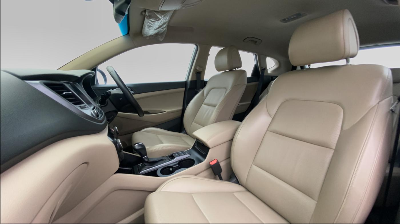2018 Hyundai Tucson 2WD AT GLS DIESEL, Diesel, Automatic, 73,684 km, Right Side Front Door Cabin View