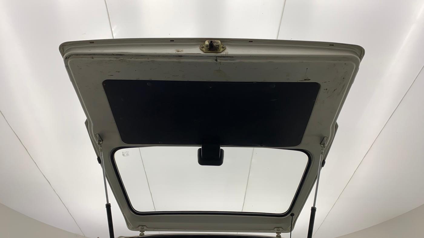 2013 Maruti OMNI E 8 STR, Petrol, Manual, 47,507 km, Boot Door Open