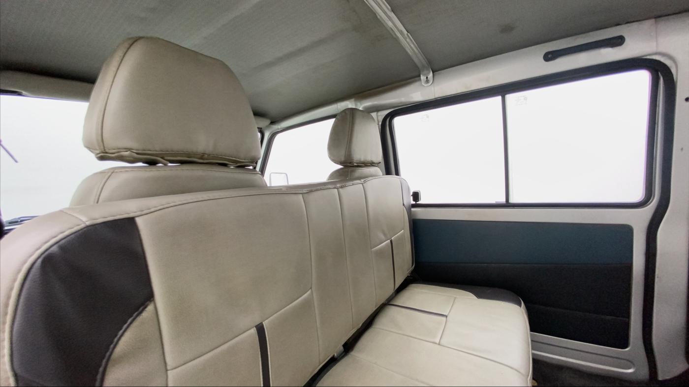 2013 Maruti OMNI E 8 STR, Petrol, Manual, 47,507 km, Right Side Rear Door Cabin