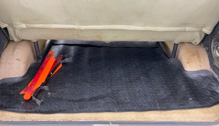 2013 Maruti OMNI E 8 STR, Petrol, Manual, 47,507 km, Boot Inside