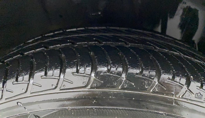 2019 Maruti New Wagon-R ZXI 1.2 AMT, Petrol, Automatic, 21,383 km, Right Front Tyre Tread