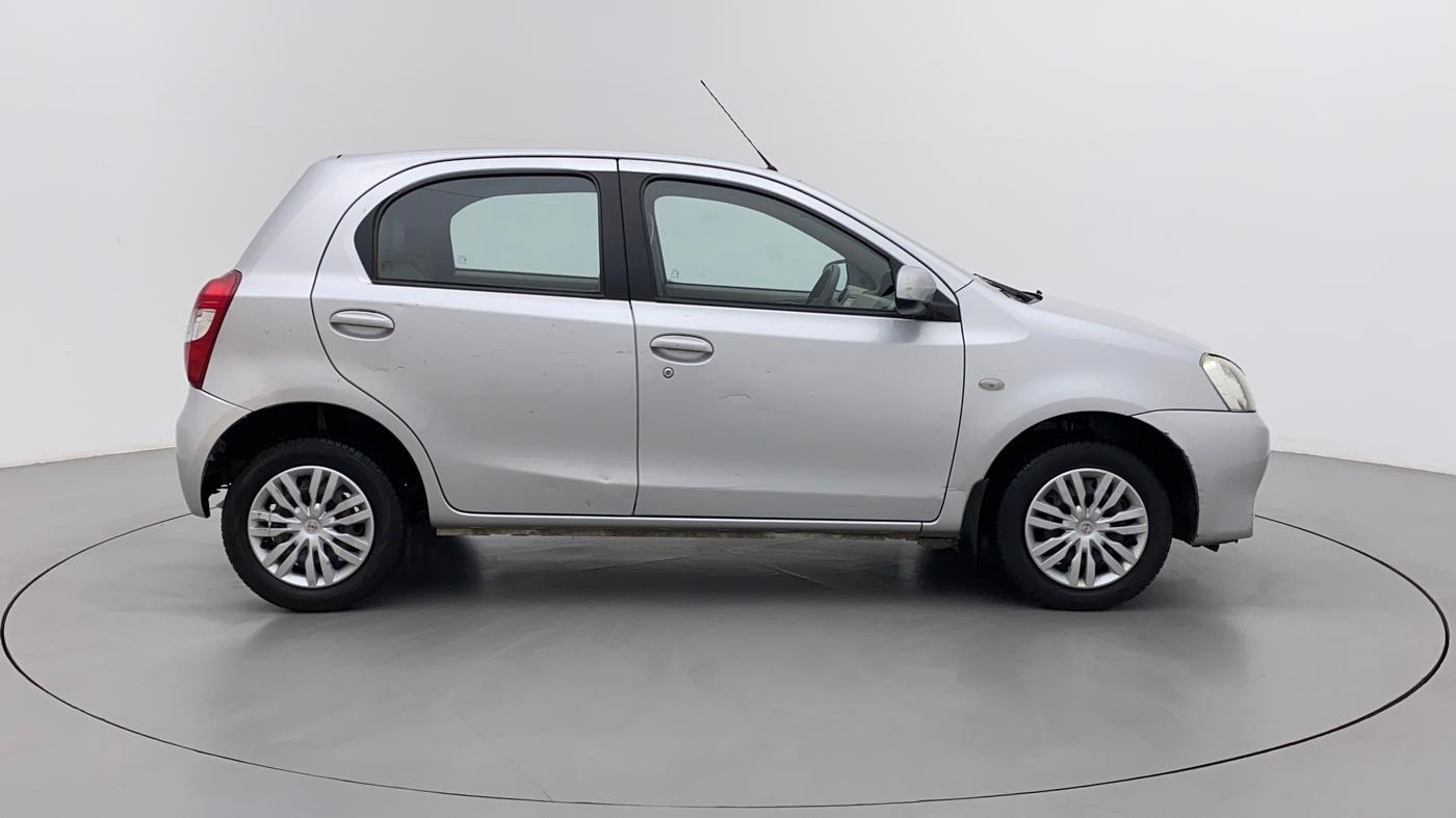 2014 Toyota Etios Liva G, Petrol, Manual, 31,329 km, Right Side View