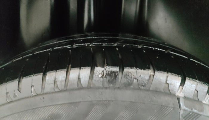 2014 Volkswagen Polo GT TSI AT, Petrol, Automatic, 77,051 km, Right Rear Tyre Tread