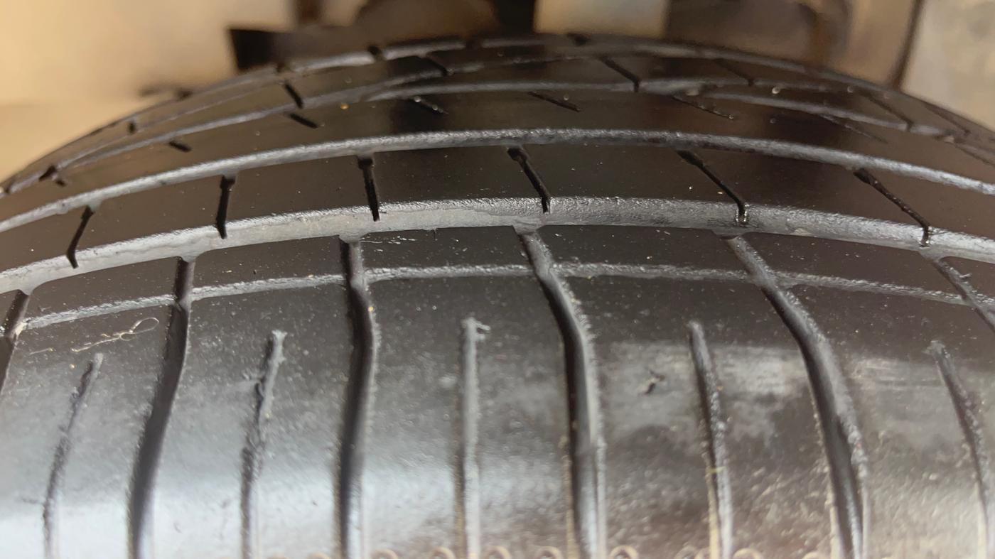 2018 Tata NEXON XZ PLUS DIESEL, Diesel, Manual, 74,066 km, Left Front Tyre Tread