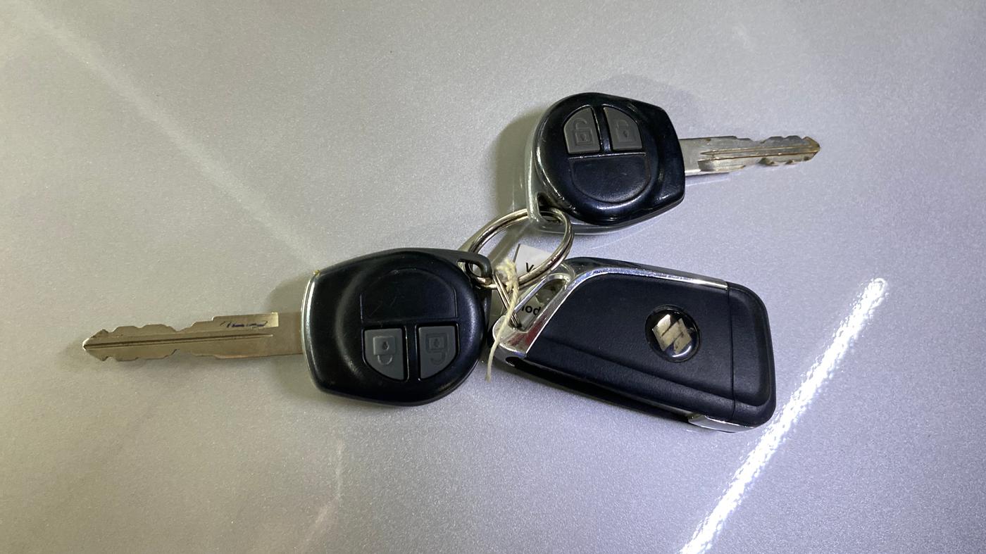 2013 Maruti Ertiga VXI, Petrol, Manual, 32,495 km, Key Close Up