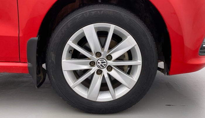 2016 Volkswagen Polo HIGHLINE1.2L PETROL, Petrol, Manual, 61,134 km, Right Front Wheel