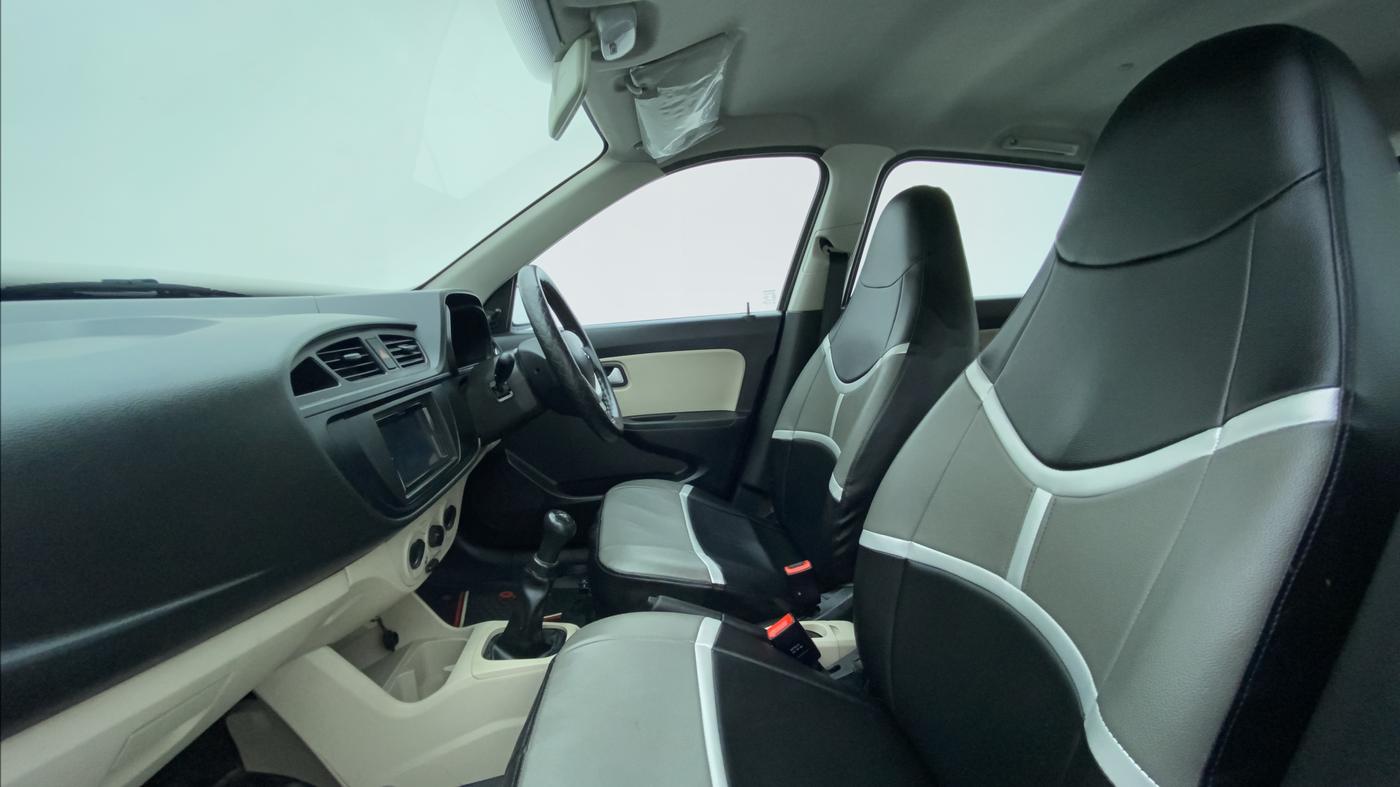 2021 Maruti Alto LXI CNG, CNG, Manual, 40,909 km, Right Side Front Door Cabin