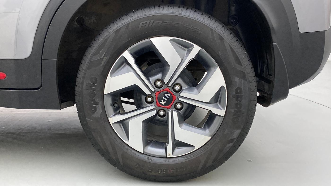2020 KIA SONET GTX PLUS 1.5D  AT, Diesel, Automatic, 25,280 km, Left Rear Wheel