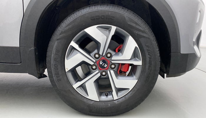 2020 KIA SONET GTX PLUS 1.5D  AT, Diesel, Automatic, 25,280 km, Right Front Wheel