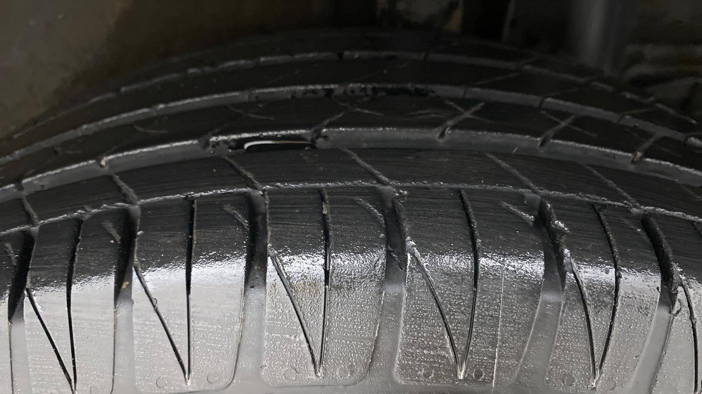 2020 KIA SONET GTX PLUS 1.5D  AT, Diesel, Automatic, 25,280 km, Left Rear Tyre Tread