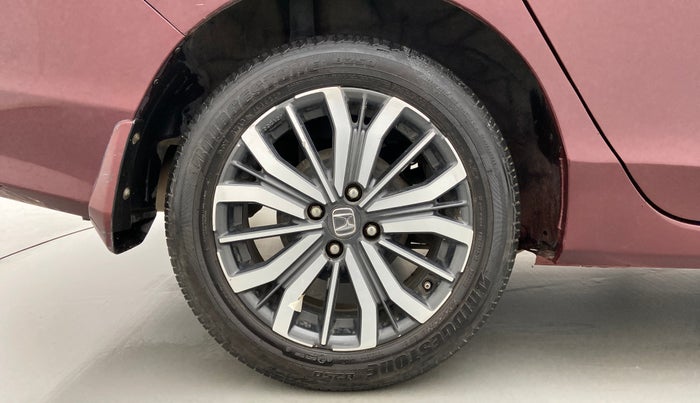 2017 Honda City 1.5L I-DTEC VX, Diesel, Manual, 1,23,099 km, Right Rear Wheel