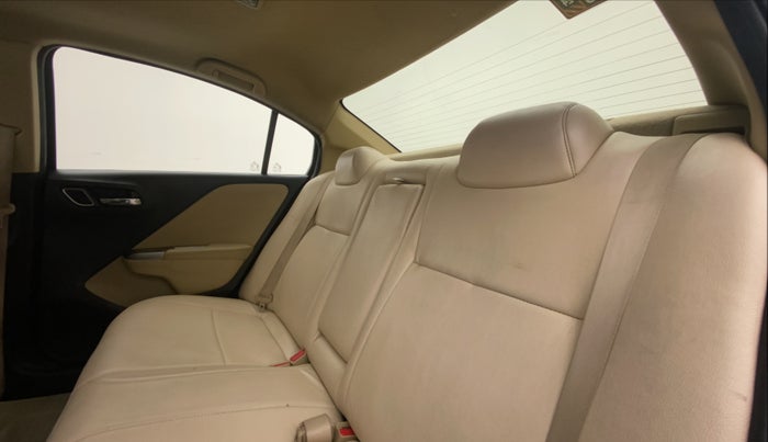 2017 Honda City 1.5L I-DTEC VX, Diesel, Manual, 1,23,099 km, Right Side Rear Door Cabin