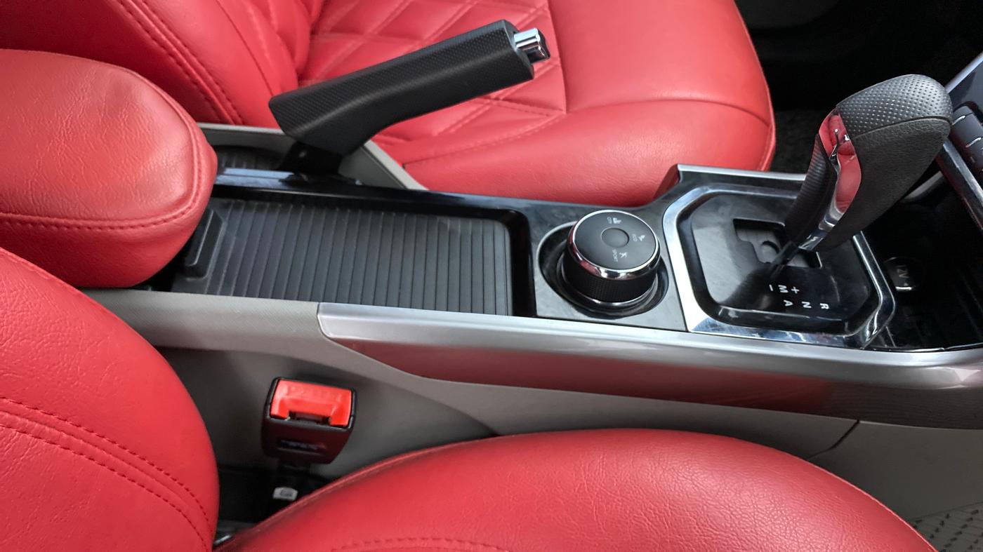 2018 Tata NEXON XZA+ 1.5 Dual Tone, Diesel, Automatic, 27,857 km, Gear Lever