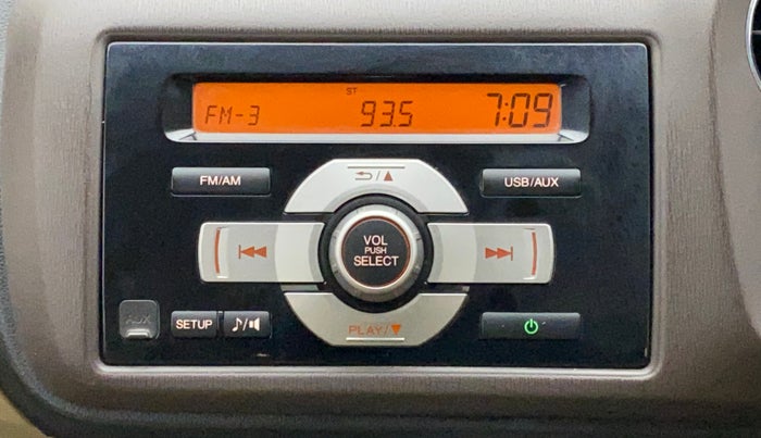2012 Honda Brio V MT, Petrol, Manual, 56,126 km, Infotainment System