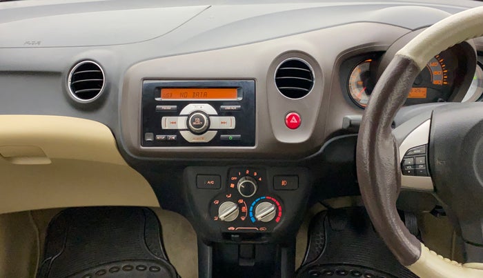 2012 Honda Brio V MT, Petrol, Manual, 56,126 km, Air Conditioner