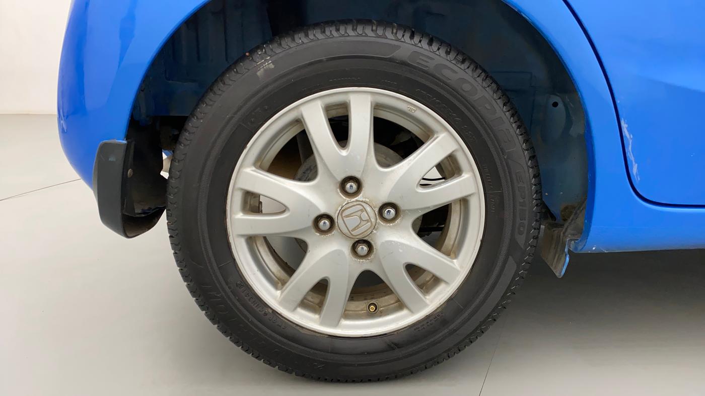 2012 Honda Brio V MT, Petrol, Manual, 56,126 km, Right Rear Wheel