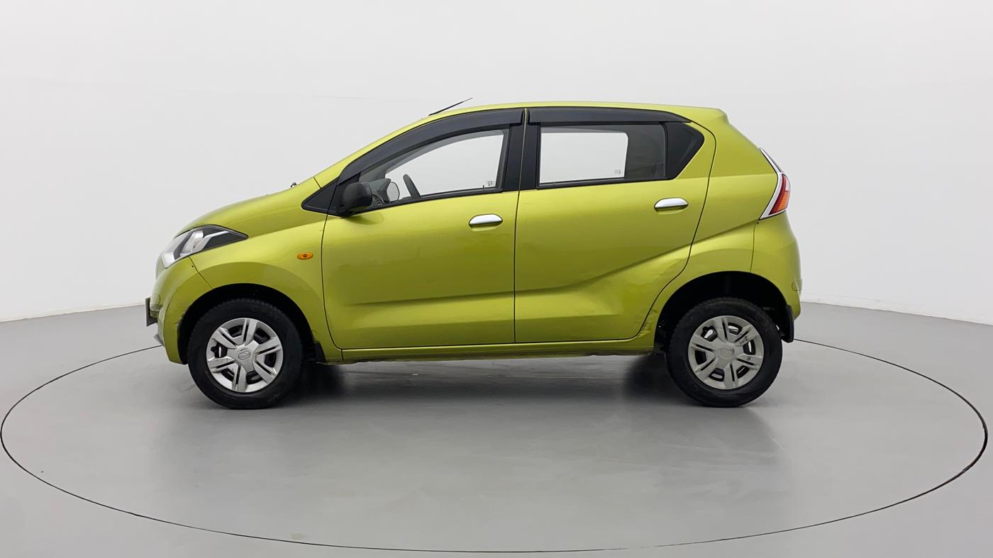 2016 Datsun Redi Go T, Petrol, Manual, 67,109 km, Left Side