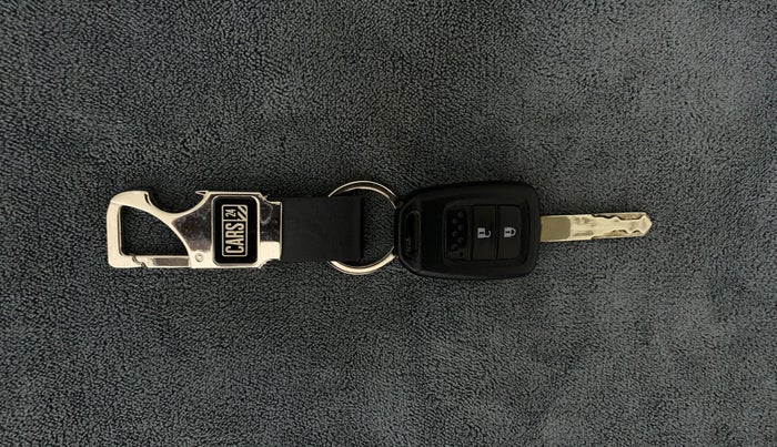 2019 Honda WR-V 1.2L I-VTEC VX MT, Petrol, Manual, 28,050 km, Key Close Up