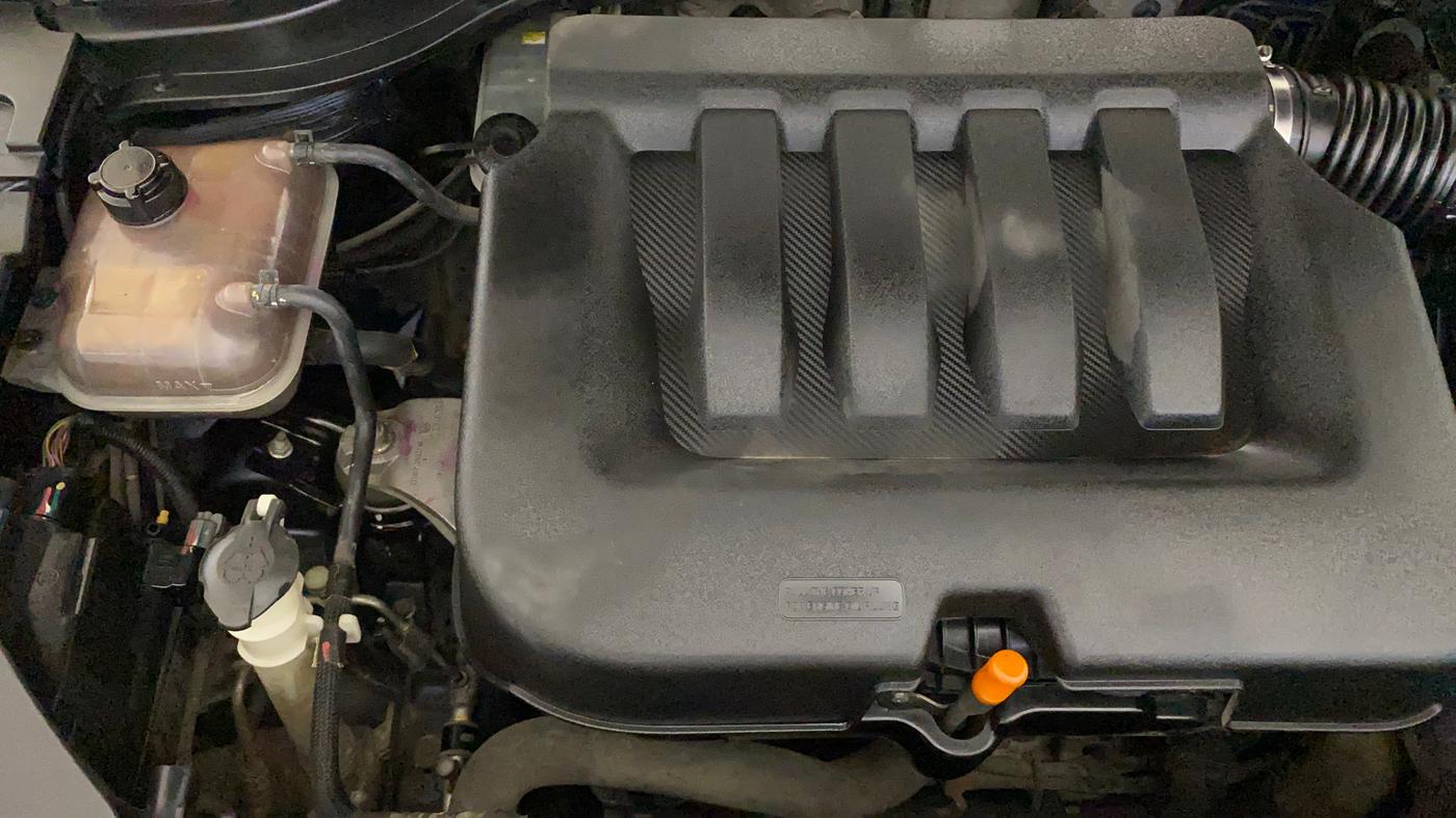 2021 Mahindra XUV700 AX7 Petrol MT 7 STR, Petrol, Manual, 88,649 km, Engine View - Right