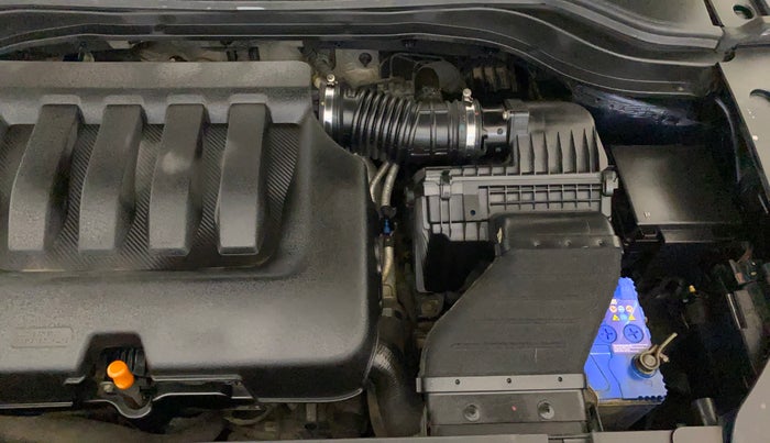 2021 Mahindra XUV700 AX7 Petrol MT 7 STR, Petrol, Manual, 88,529 km, Engine View - Left