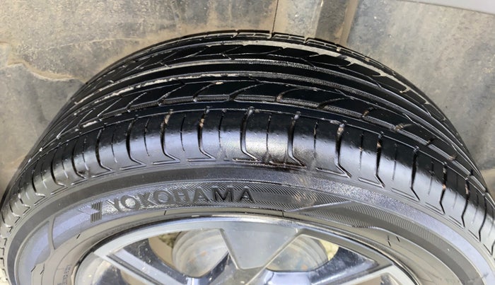 2022 Tata PUNCH CREATIVE 1.2 AMT KAZIRANGA EDITION , Petrol, Automatic, 72,486 km, Left Rear Tyre Tread