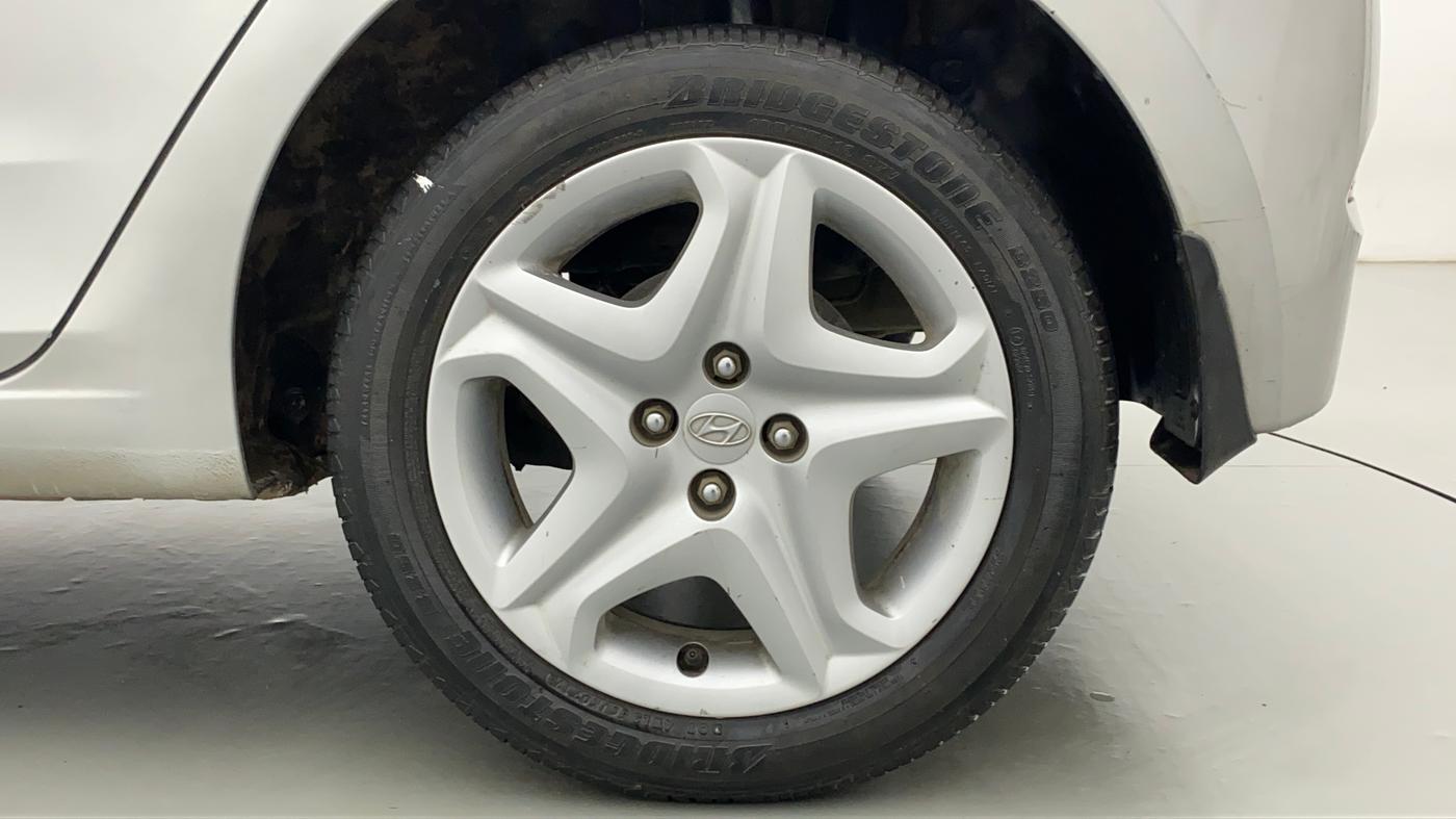 2017 Hyundai Elite i20 ASTA 1.2, Petrol, Manual, 24,418 km, Left Rear Wheel