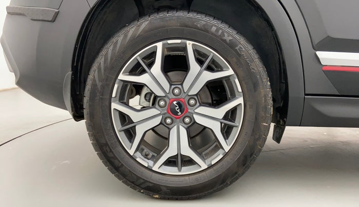 2022 KIA SELTOS GTX PLUS 1.4, Petrol, Manual, 19,141 km, Right Rear Wheel