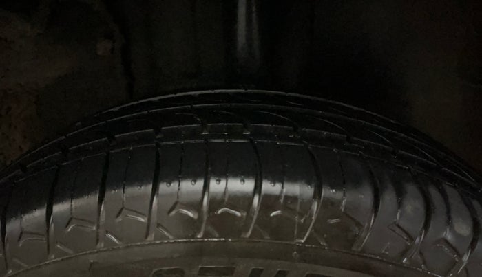 2021 Tata ALTROZ XE PETROL, Petrol, Manual, 75,412 km, Left Rear Tyre Tread
