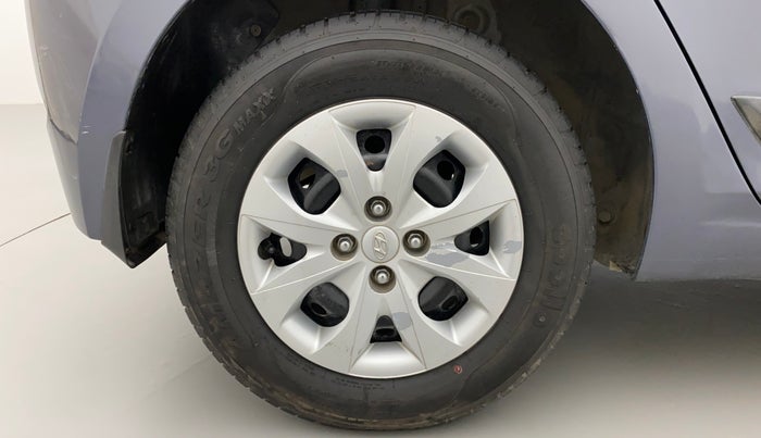 2014 Hyundai Elite i20 SPORTZ 1.2, Petrol, Manual, 22,409 km, Right Rear Wheel