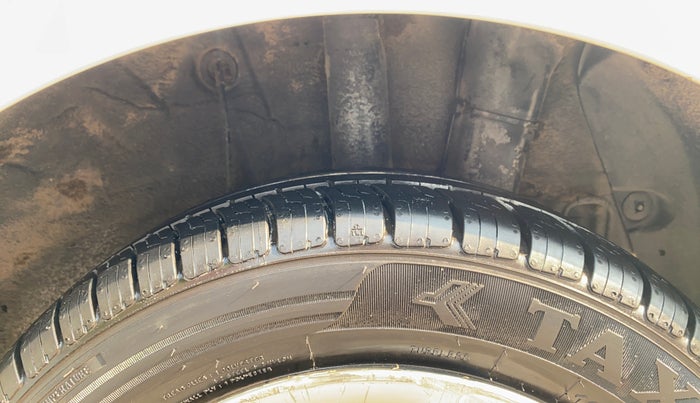 2018 Hyundai Grand i10 SPORTZ 1.2 KAPPA VTVT, Petrol, Manual, 37,122 km, Left Rear Tyre Tread