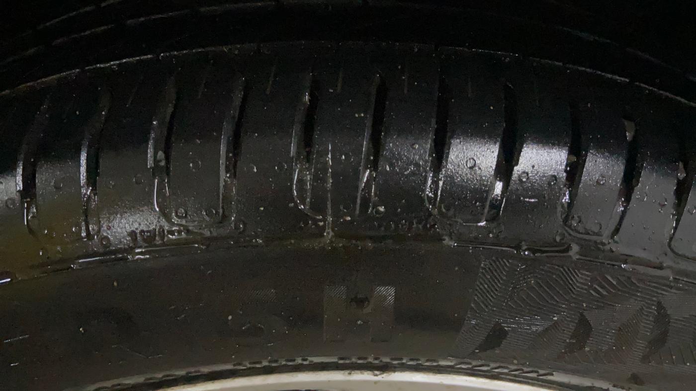 2016 Nissan Micra XV CVT, Petrol, Automatic, 91,309 km, Right Front Tyre Tread