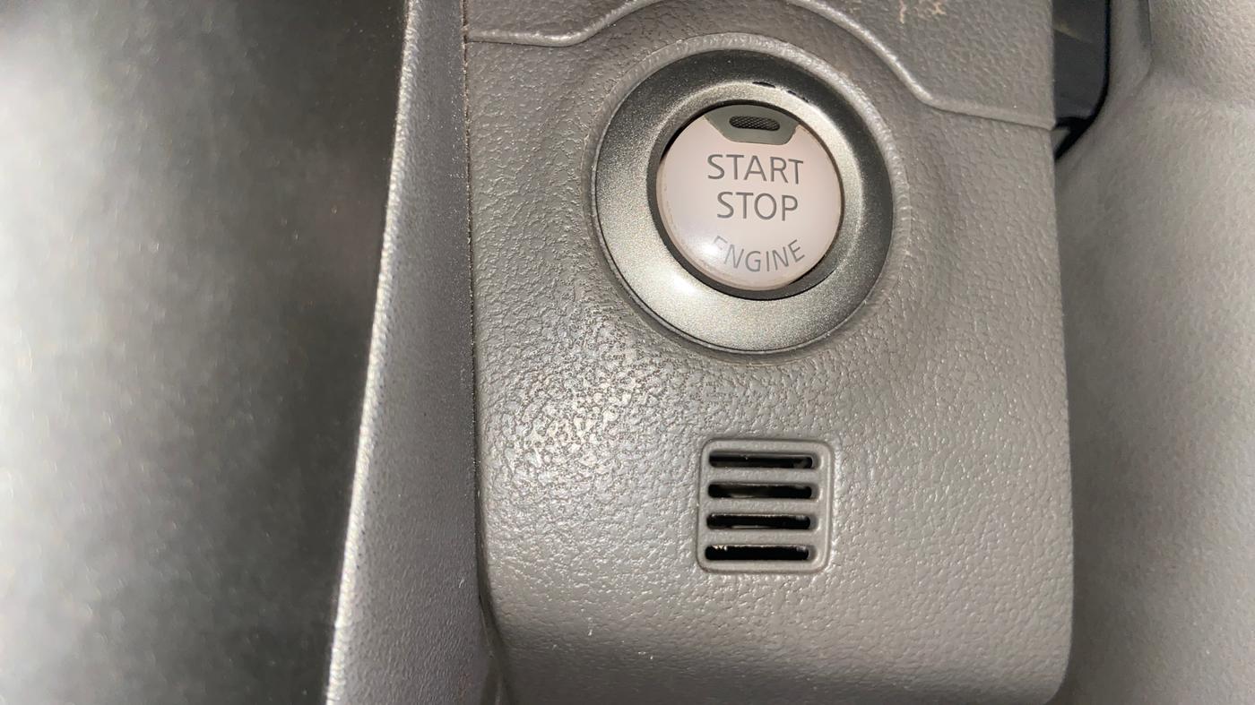 2016 Nissan Micra XV CVT, Petrol, Automatic, 91,309 km, Keyless Start/ Stop Button