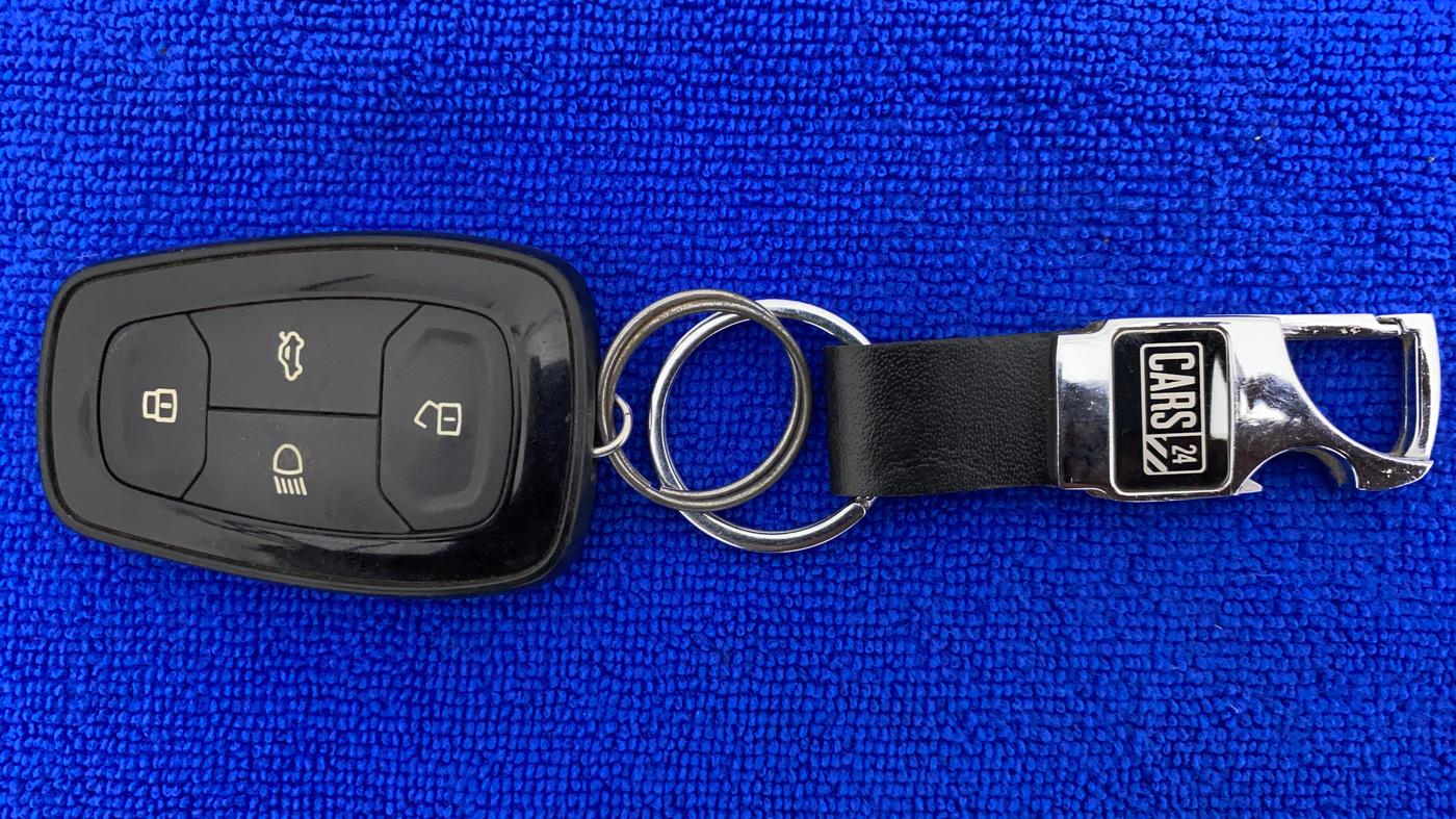 2021 Tata ALTROZ XT PETROL, Petrol, Manual, 46,596 km, Key Close Up