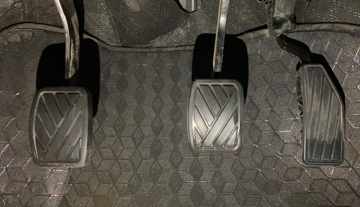 2024 Maruti New Wagon-R VXI CNG 1.0, CNG, Manual, 59,943 km, Pedals