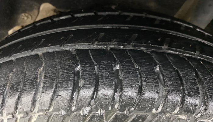 2015 Ford Ecosport 1.0 TREND+ (ECOBOOST), Petrol, Manual, 45,593 km, Left Rear Tyre Tread