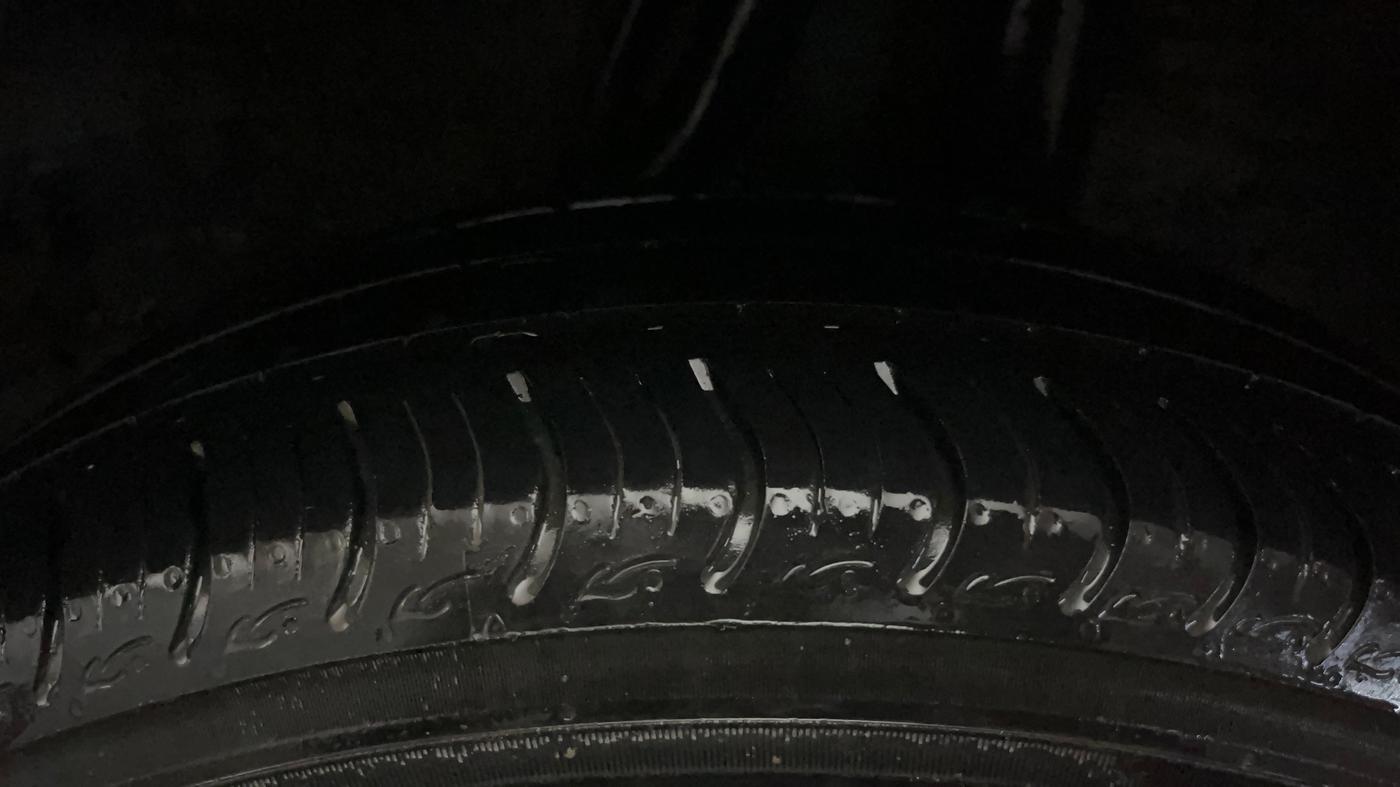 2020 Honda Amaze 1.2L I-VTEC V CVT, Petrol, Automatic, 25,225 km, Left Rear Tyre Tread