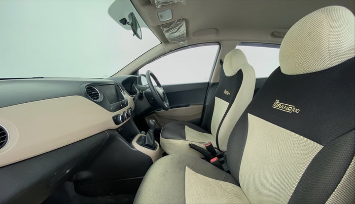 2015 Hyundai Grand i10 MAGNA 1.2 VTVT, Petrol, Manual, 28,858 km, Right Side Front Door Cabin