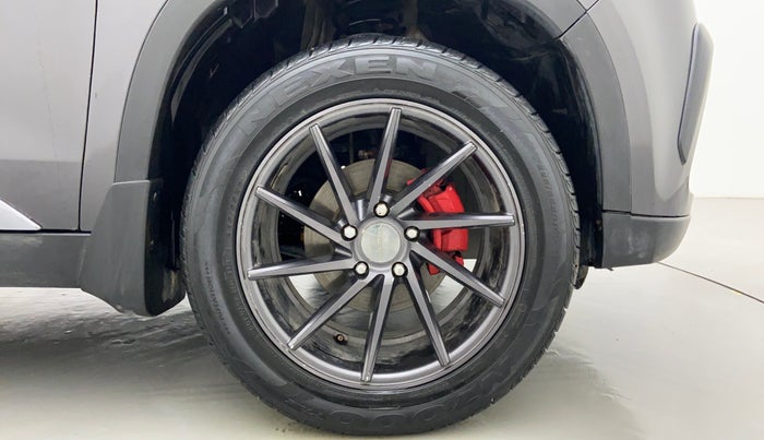 2020 Maruti Vitara Brezza ZDI + AMT, Diesel, Automatic, 18,659 km, Right Front Wheel