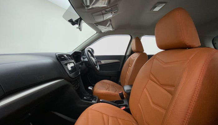 2020 Maruti Vitara Brezza ZDI + AMT, Diesel, Automatic, 18,659 km, Right Side Front Door Cabin