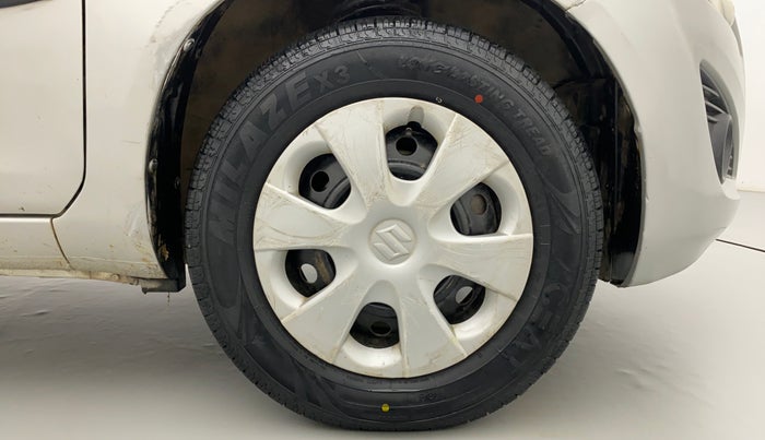 2014 Maruti Ritz VXI ELATE LIMITED EDITION, CNG, Manual, 78,575 km, Right Front Wheel