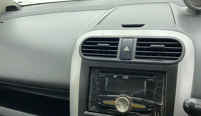2014 Maruti Ritz VXI ELATE LIMITED EDITION, CNG, Manual, 78,575 km, Dashboard - Minor damage