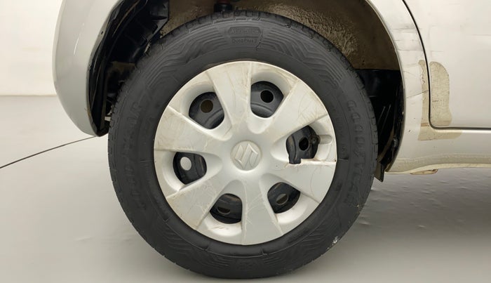2014 Maruti Ritz VXI ELATE LIMITED EDITION, CNG, Manual, 78,575 km, Right Rear Wheel